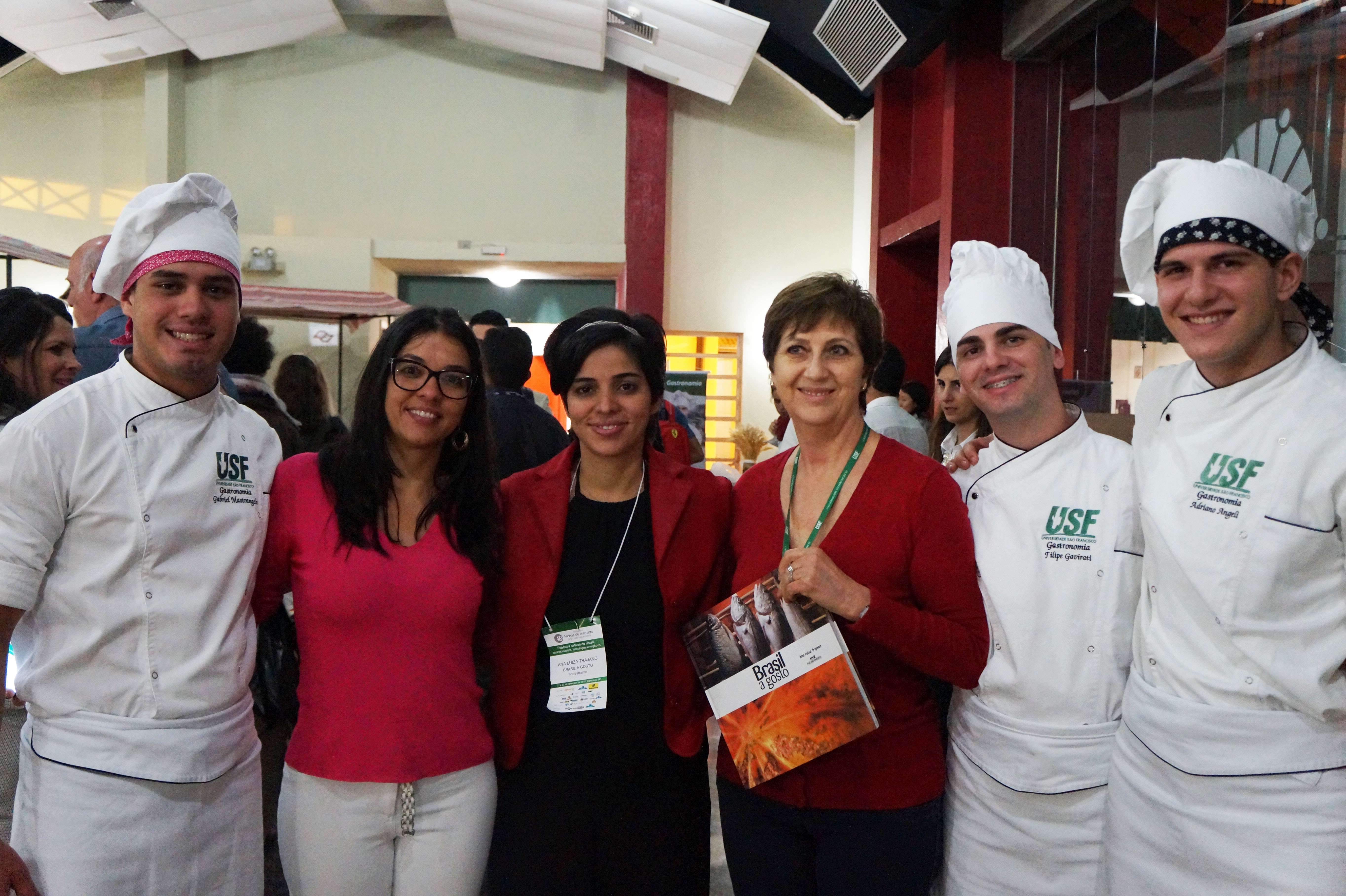Alunos de Gastronomia da USF participam de evento promovido pela Embrapa