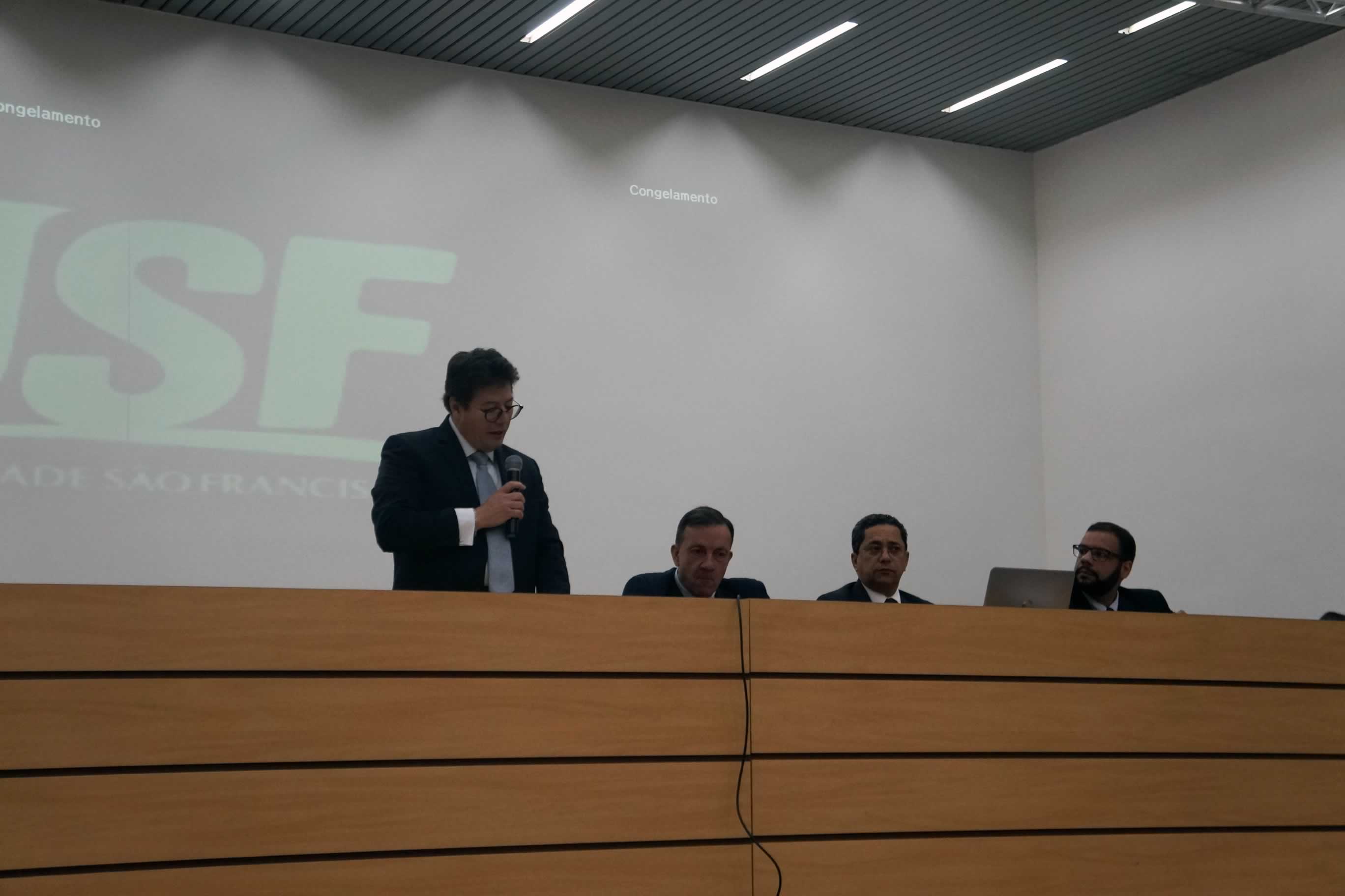 USF promove debate sobre reformas previdenciária e trabalhista no Campus Bragança Paulista
