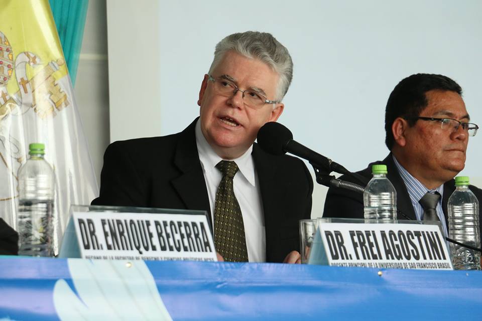 Frei Nilo participa de Congresso em Lima