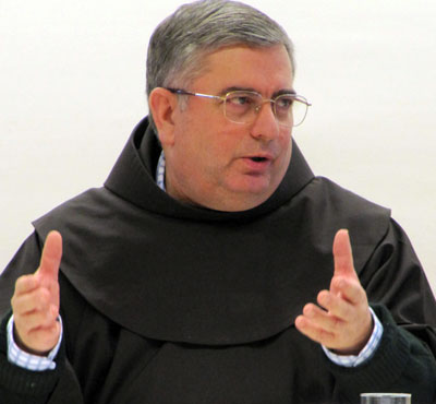 Ministro Geral é nomeado arcebispo pelo Papa