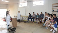 Alunos do Curso de Fisioterapia participam da ação preventiva em Bragança Paulista