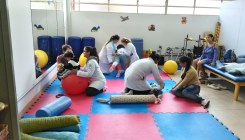 Alunos do Curso de Fisioterapia realizam atividades de Neuropediatria e Ortopedia Pediátrica