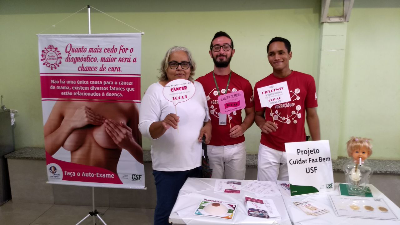 Alunos de Farmácia participam de mutirão da saúde em Campinas 