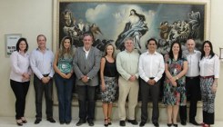USF recebe visita do diretor de programas internacionais do Siena College 