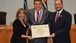 Professor da USF recebe comenda do Mérito Farmacêutico Paulista 2016